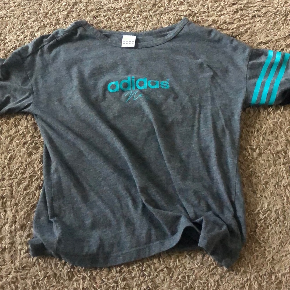 Adidas tee